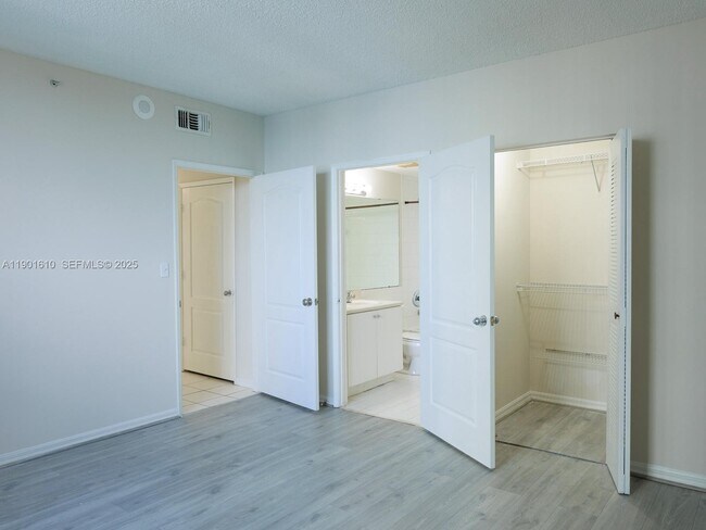 Building Photo - 5091 NW 7th St