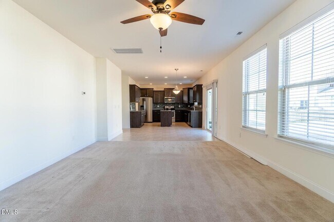 Building Photo - 508 Eagles Wy