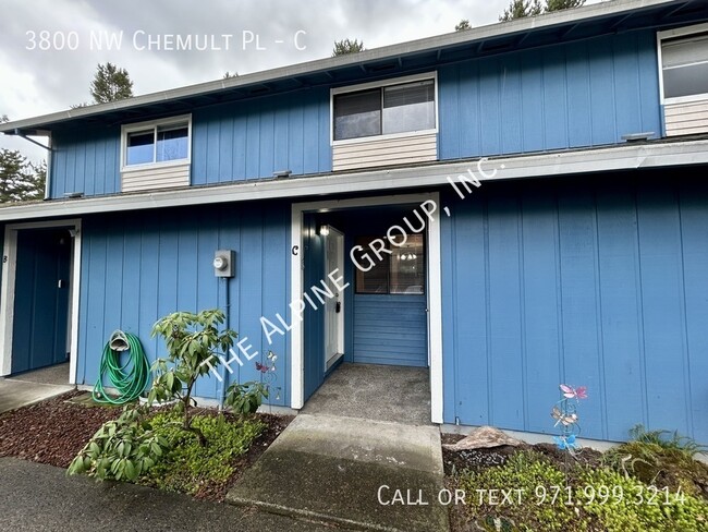 Primary Photo - 3800 NW Chemult Pl