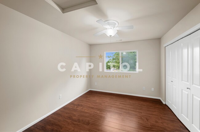Building Photo - 5800 Balustrade Blvd SE