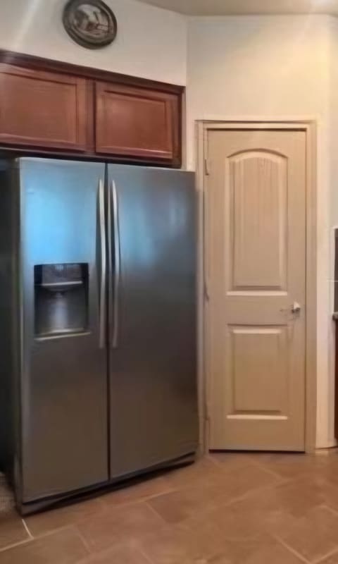 Building Photo - 608 Poncho Ln