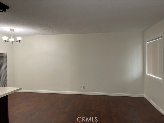 Building Photo - 430 E Verdugo Ave