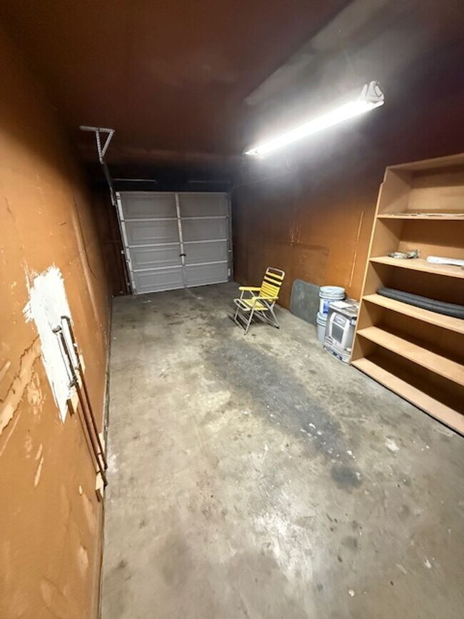 Building Photo - Charming 1 bed/1 bath Living Near Downtown Livermore