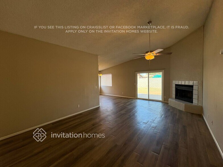 Building Photo - 7526 W Desert Cove Ave