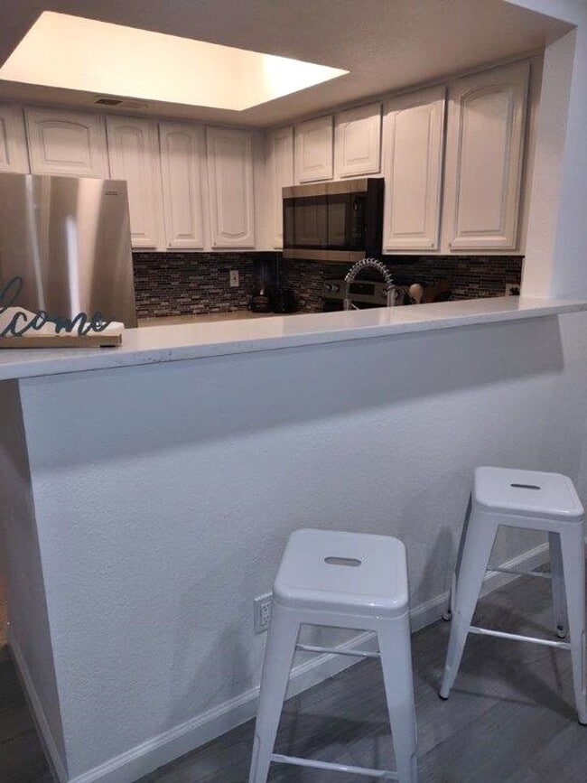 Building Photo - 3601 W Tierra Buena Ln