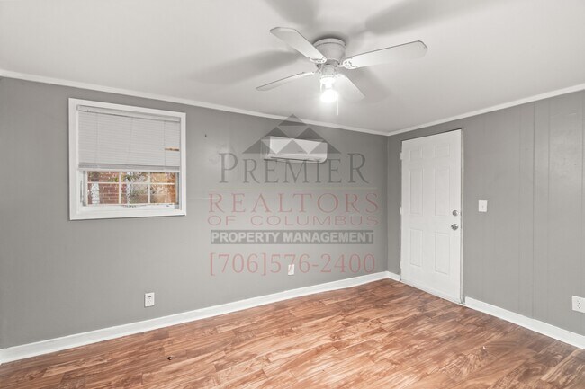 Building Photo - 617 32nd St