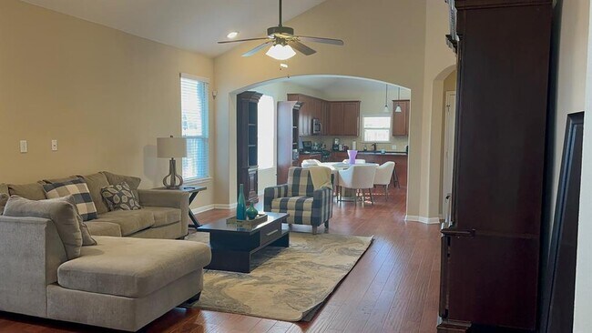 Building Photo - 16213 Cantania Cove