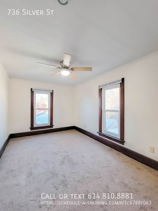 Building Photo - 736 Silver St