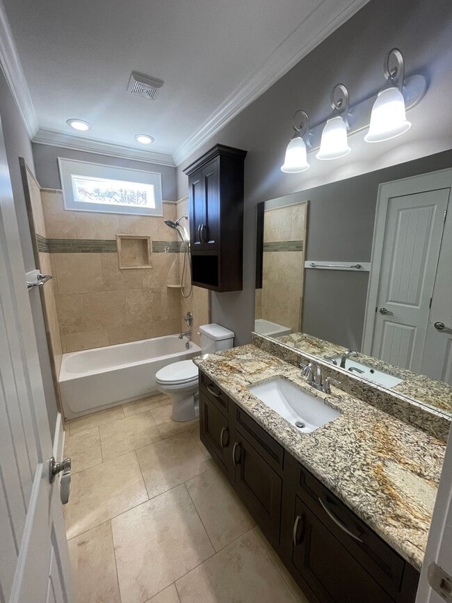 Building Photo - 4 Bedroom Soddy Daisy Rental Property with...