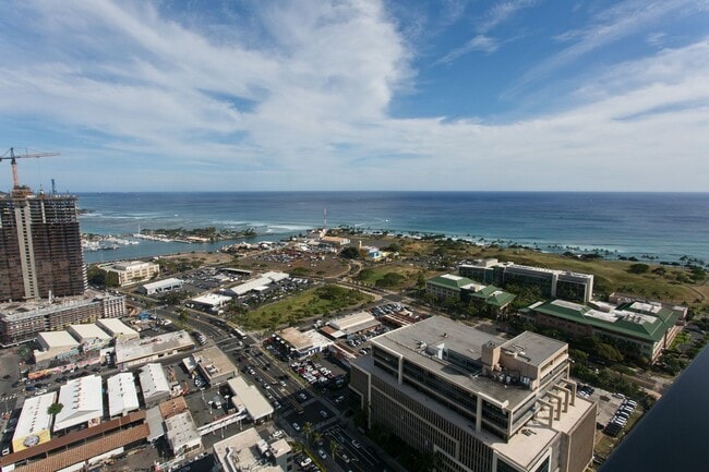 Building Photo - 600 Ala Moana Blvd