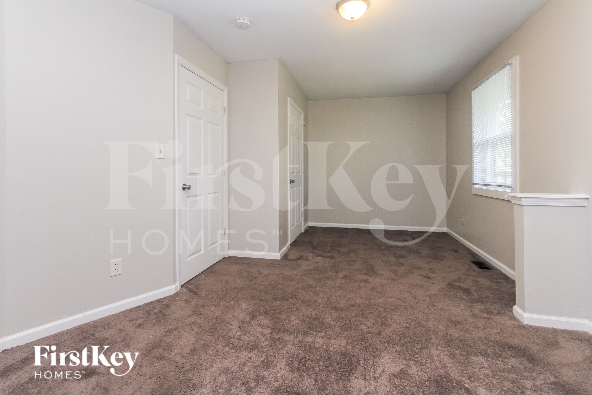 Building Photo - 10207 Catalina Dr
