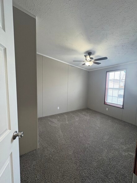 Building Photo - 11222 Shady Brook Ct