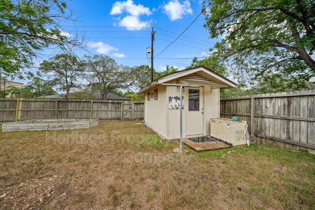 Building Photo - 434 Winfield Blvd