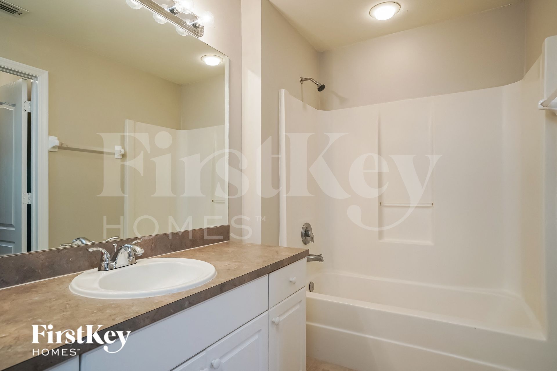 Building Photo - 3215 41st St SW