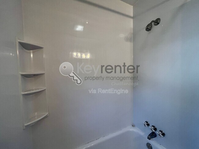 Building Photo - 1275 Duane Rd