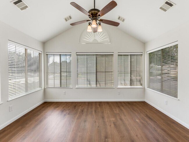 Building Photo - 30 Wildwood Dr