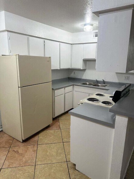 Building Photo - 4961 Apollostar Ct