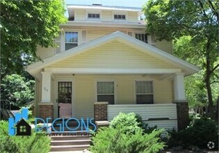 Building Photo - Beautiful 3BR 2 bath house in Normal. Corn...