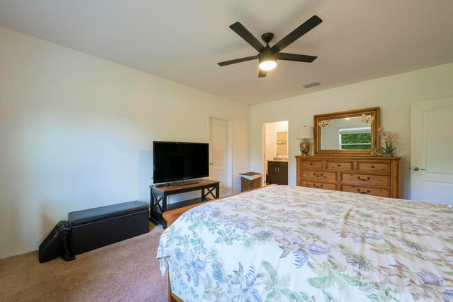 Building Photo - 4042 SW Jaqust St