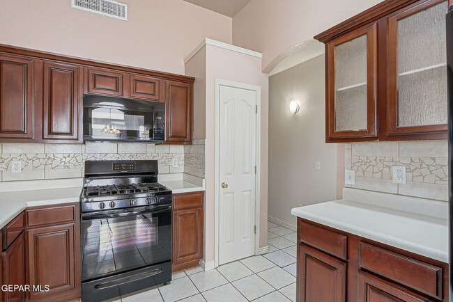 Building Photo - 3132 Tierra Lima Dr