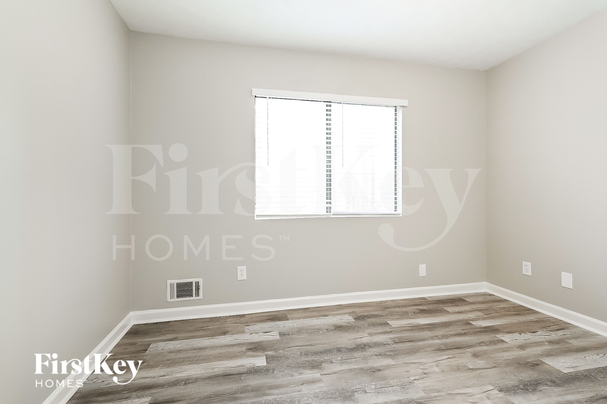 Building Photo - 855 Lost Creek Cir