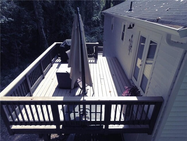 Building Photo - 1420 Creek Overlook Ct
