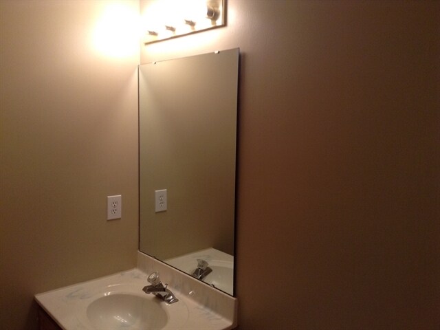 Building Photo - 283 Deer Creek Dr