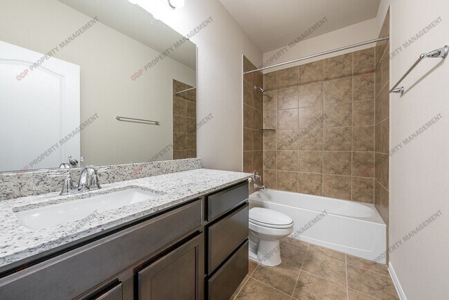 Building Photo - 10206 Eaglefire Dr