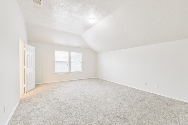 Building Photo - 15023 Roche Rock Dr