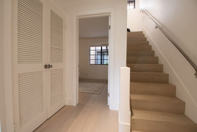 Laundry Closet/Stairs - 8880 Villa La Jolla Dr