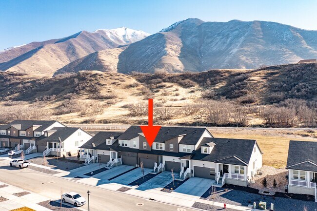 Building Photo - 4881 Heartwood Rd