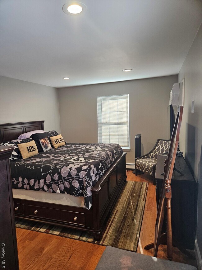 Building Photo - 20 Lexington Hills Rd