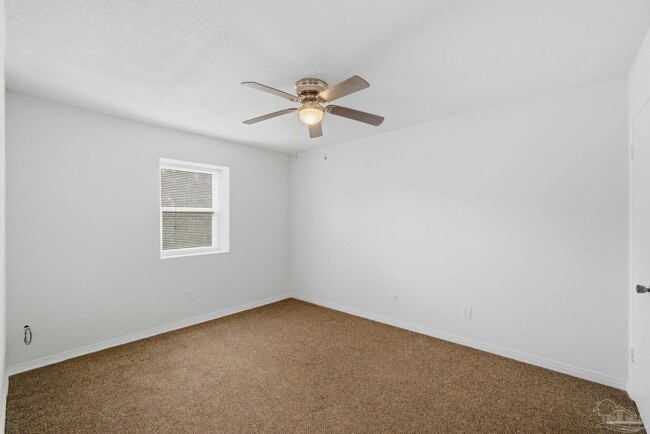 Building Photo - 2109 Langley Ave