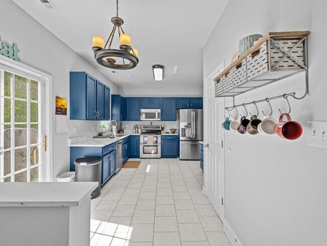 Building Photo - Shetland Farms