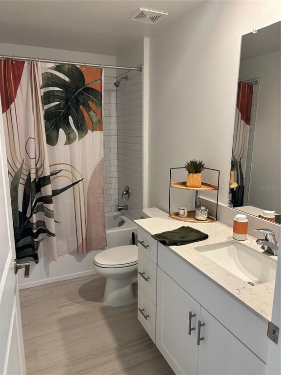 Building Photo - 8823 Sunset Pk Trl S