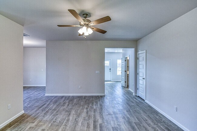 Building Photo - Brand New Construction!  Lawn care included!