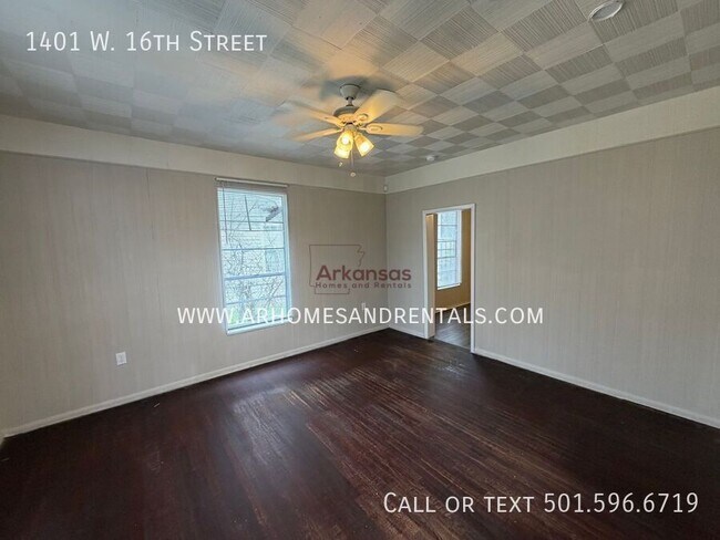 Building Photo - 1401 W 16th St