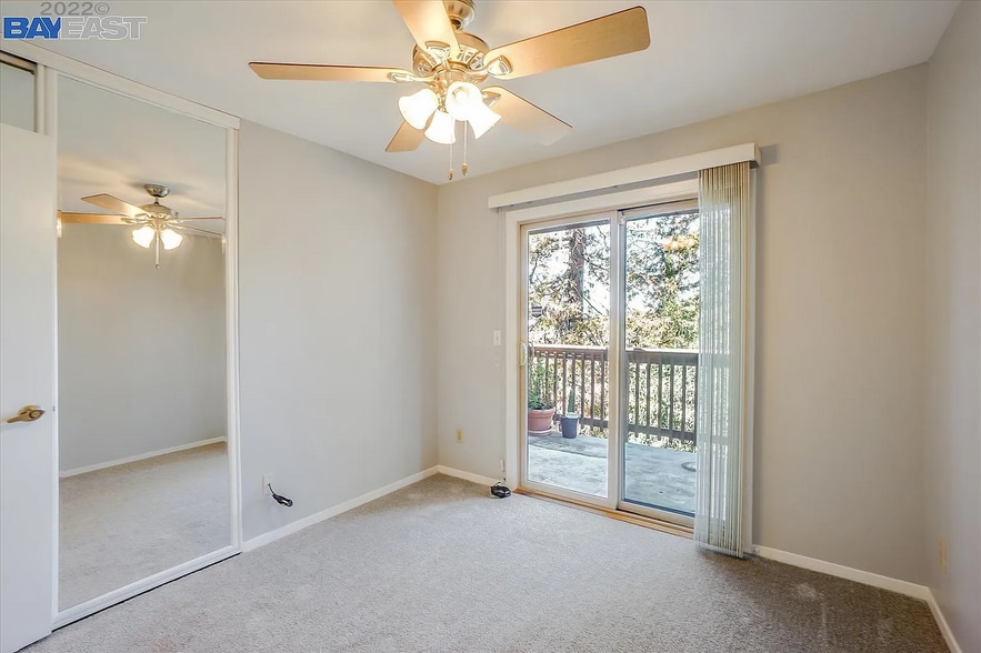 Building Photo - 2055 Sierra Rd