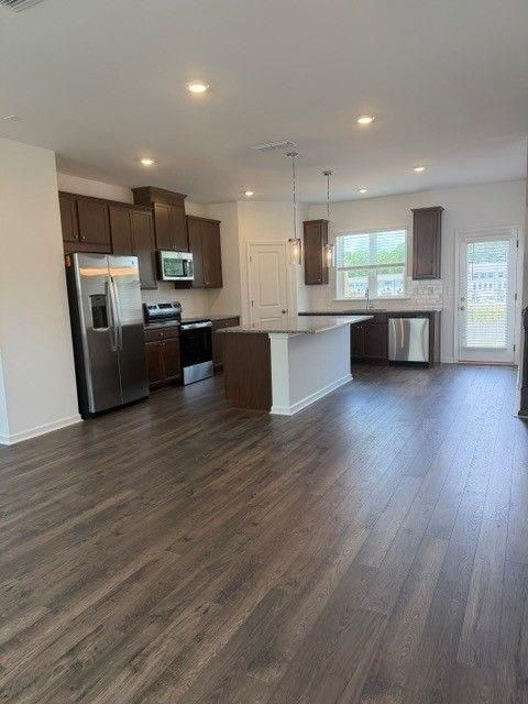 Building Photo - 2829 Rosehall Wy
