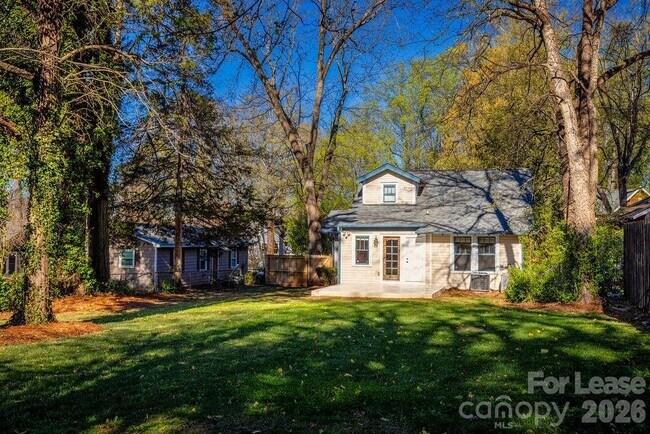 Building Photo - 435 Walnut Ave