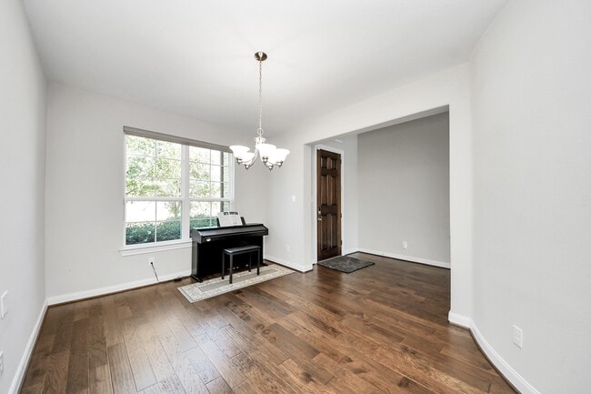 Building Photo - 2707 Brighton Willow Way