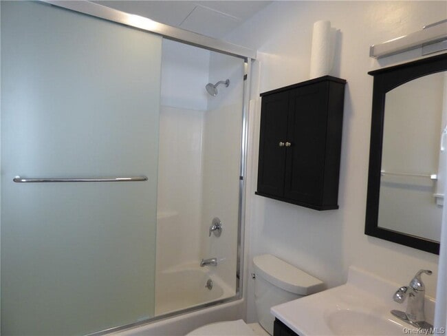 Building Photo - 60 Washington St