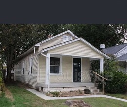 Building Photo - 1225 Lillian Ave