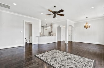 Building Photo - 6601 Mediterranean-121.1