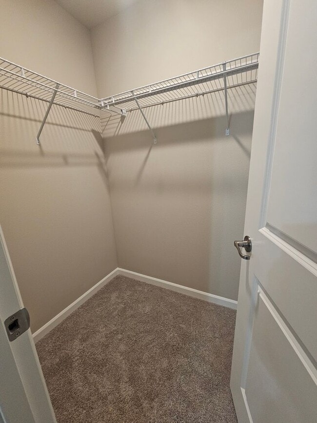 Building Photo - Spacious 5 Bedroom in Convenient North Creek Ridge, Bothell Location