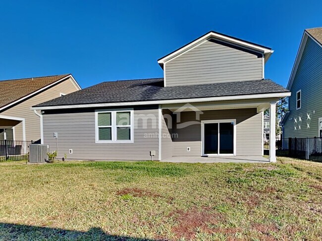 Building Photo - 450 Sandstone Dr