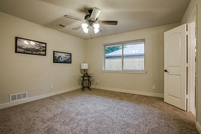 Building Photo - 6951 Stefani Dr