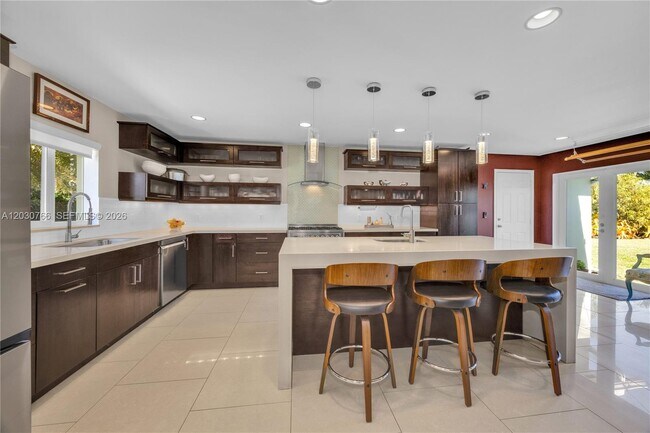Building Photo - 11625 SW 70th Ave