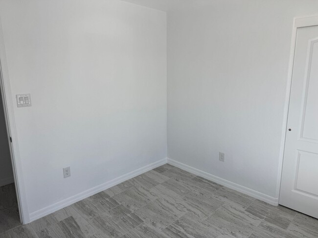 Building Photo - Brand New 3 bedroom home with 2 car garage...