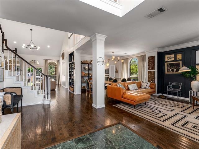 Building Photo - 672 Oakdale Dr